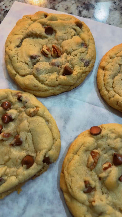 🤎 Dozen Brown Butter Chocolate Chip Pecan Cookie 🍪🍫